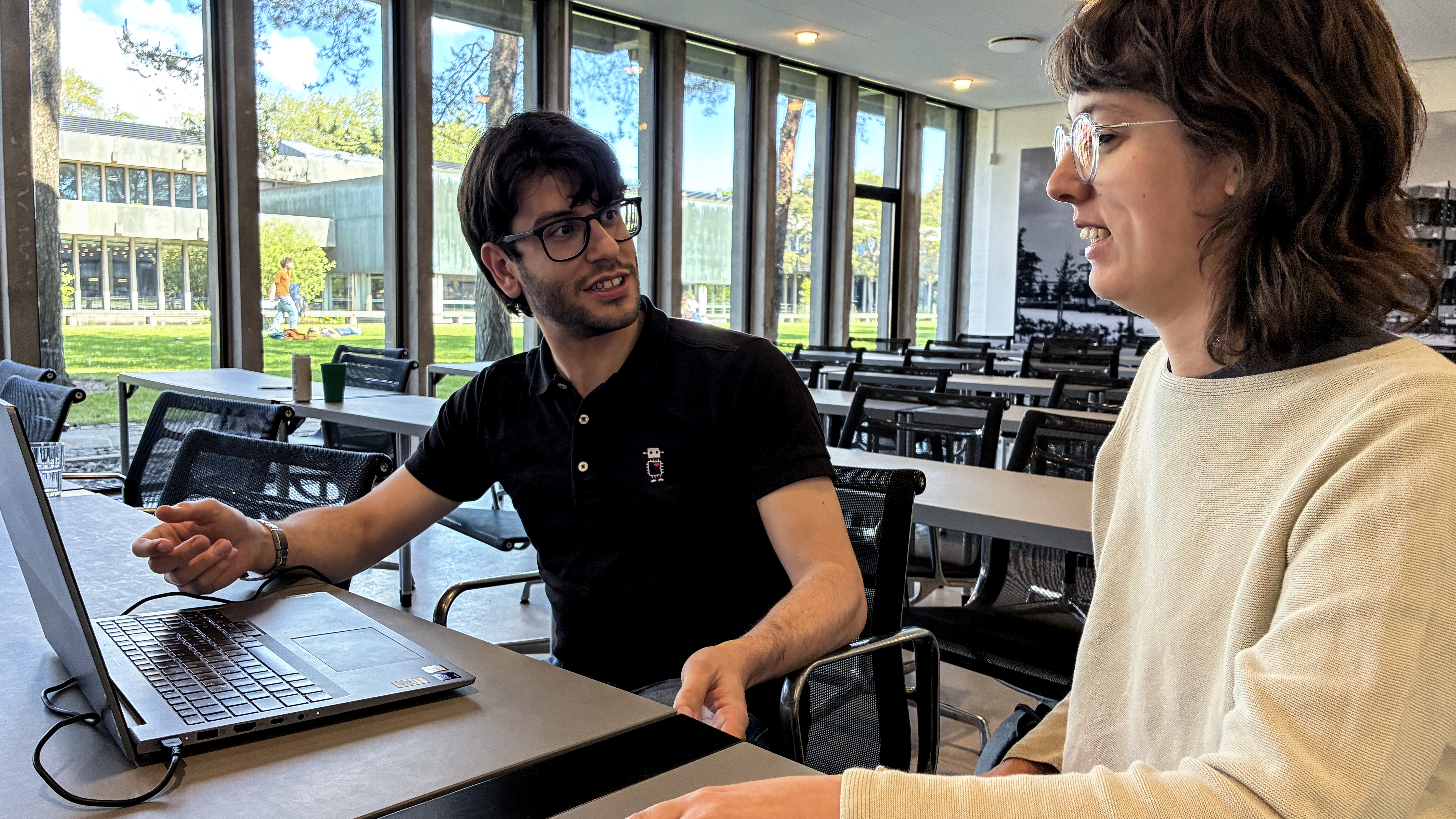 HPC specialist Roberto Rocco and Quantum Developer Gabriella Bettonte from E4 Computer Engineering in Scandiano in Italy, were among the participants. Photo: Hanne Kokkegård